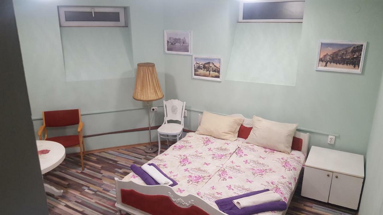 Appartement Modern And Old Base à Sofia Extérieur photo